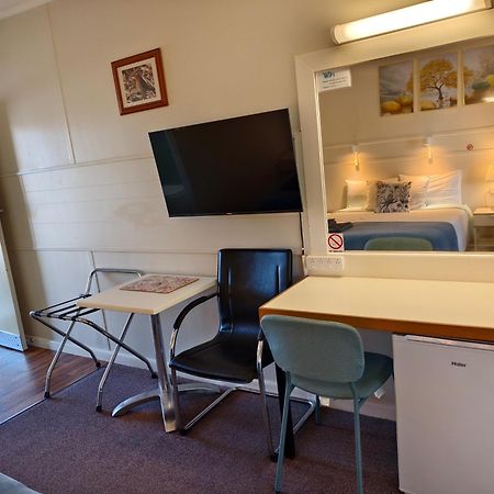 Donald Riverside Motel Eksteriør bilde